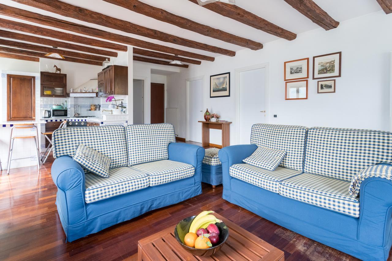 Una Terrazza Da Sogno By Rent All Como Apartment Carate Urio Exterior foto